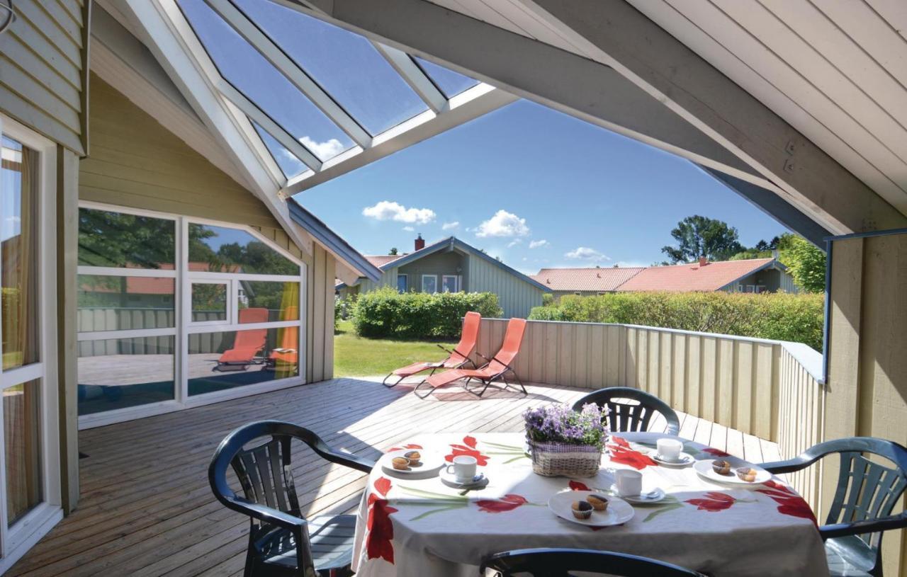 Kranich Ferienhaeuser Mit Innenpool Hohendorf  Exterior photo