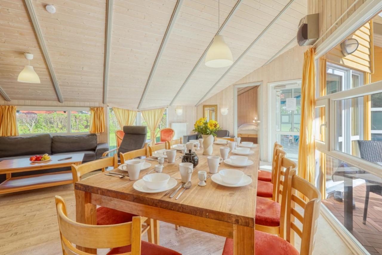 Kranich Ferienhaeuser Mit Innenpool Hohendorf  Exterior photo